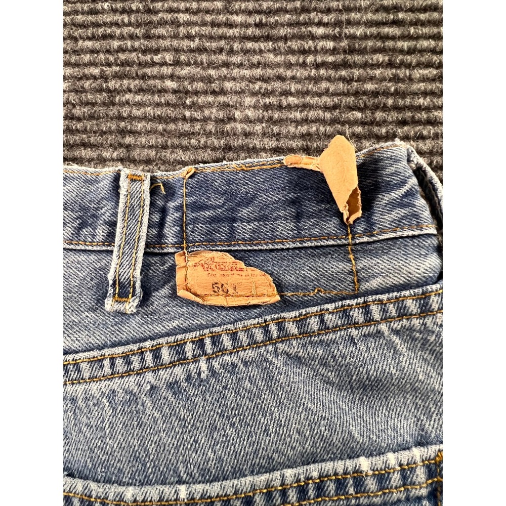 Vintage Levi's 501 XX Jeans Mens 38x32 Button Fly Distressed USA Made Light Wash - Picture 9 of 16